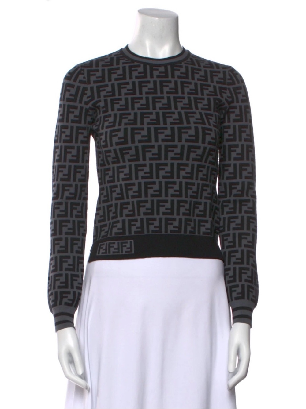Fendi Black and Gray Logo Knit Sweater
Weared 2times